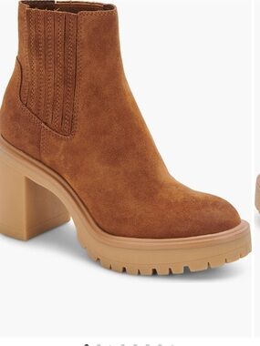 Dolce vita suede lugg sole boots sz 8.5